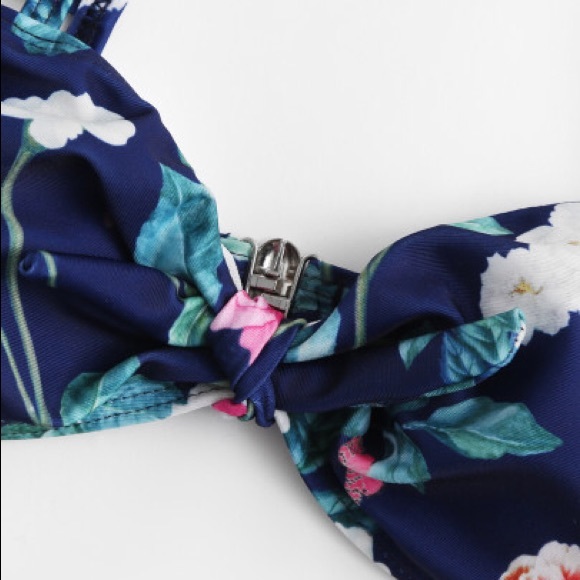 Bikini Floral Blue & Pink Print Size M NWT - Picture 4 of 5